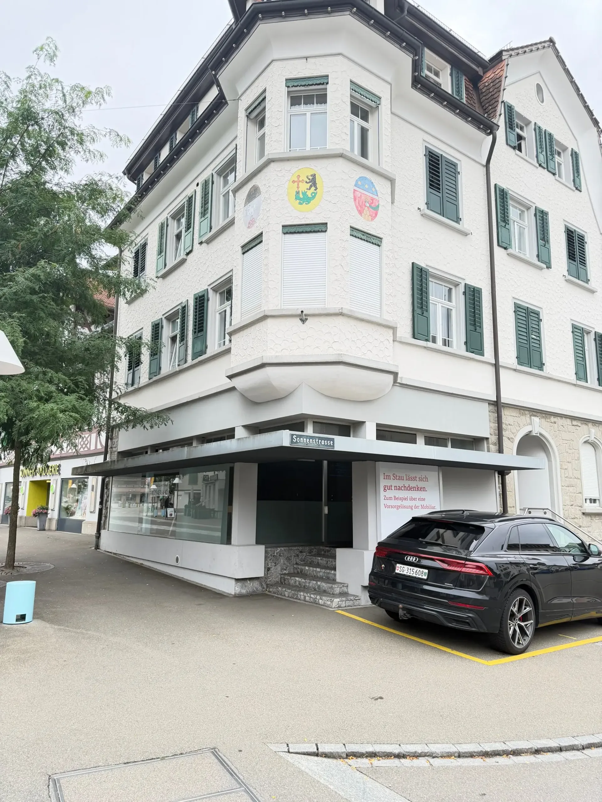 Modernes Ladenlokal an der St. Gallerstrasse in Gossau SG – ab sofort verfügbar