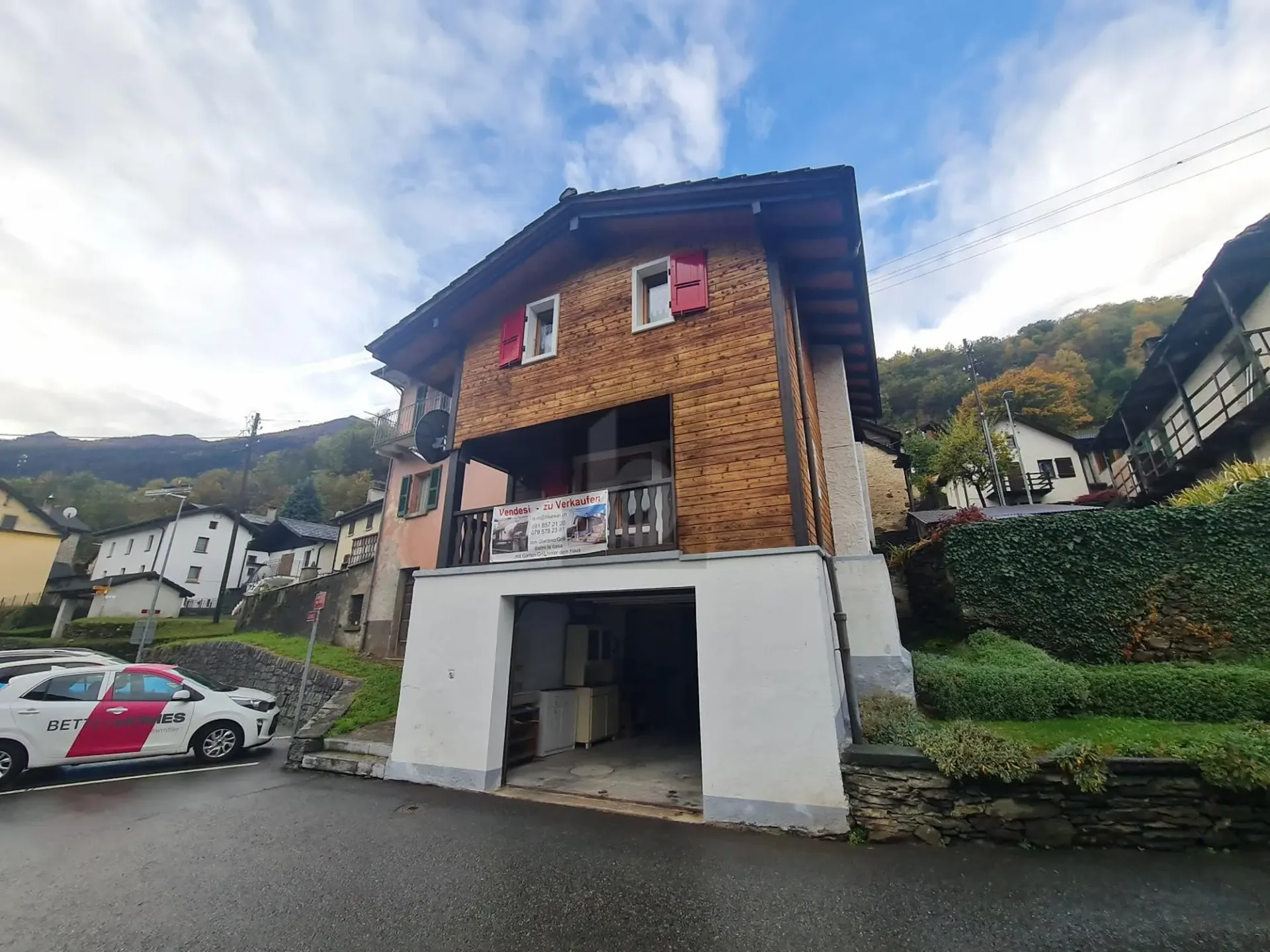 Schönes und einladendes Chalet mit Blick