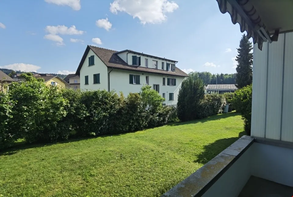 Appartement de 2 pièces calme à Brügg BE