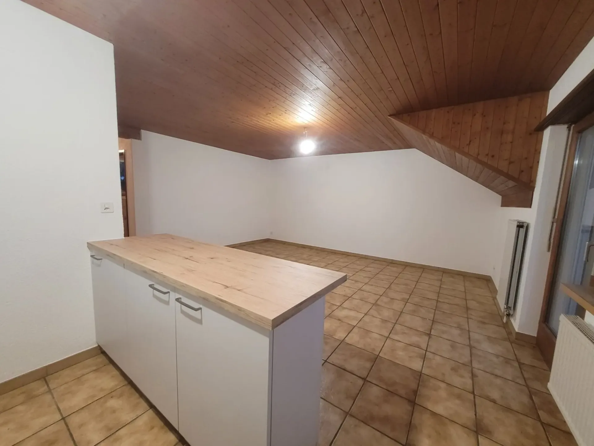 Dachgeschoss mit 2,5 Zimmern, 52 m2