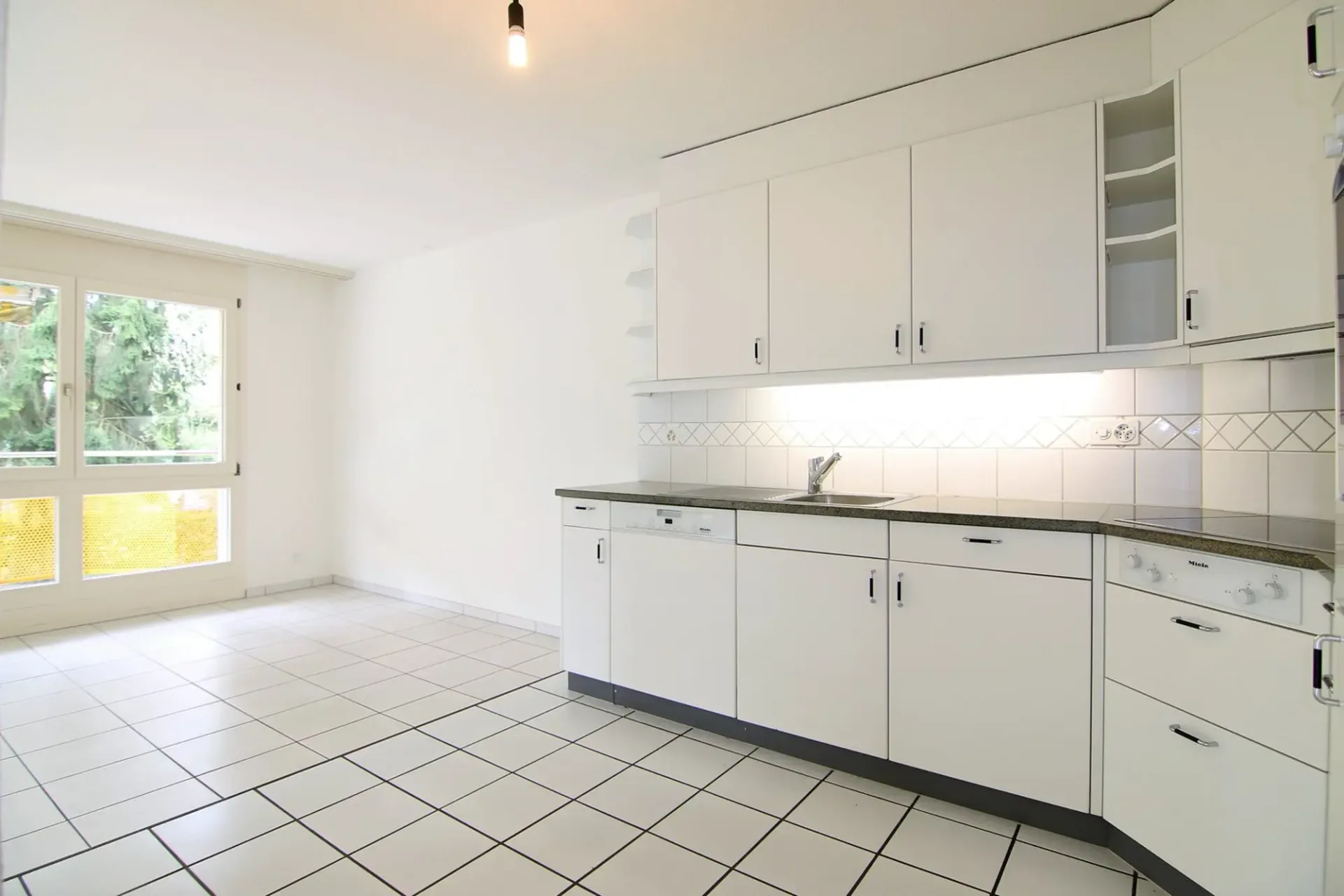Grosszügige 4.5-Zimmer-Wohnung mit Balkon