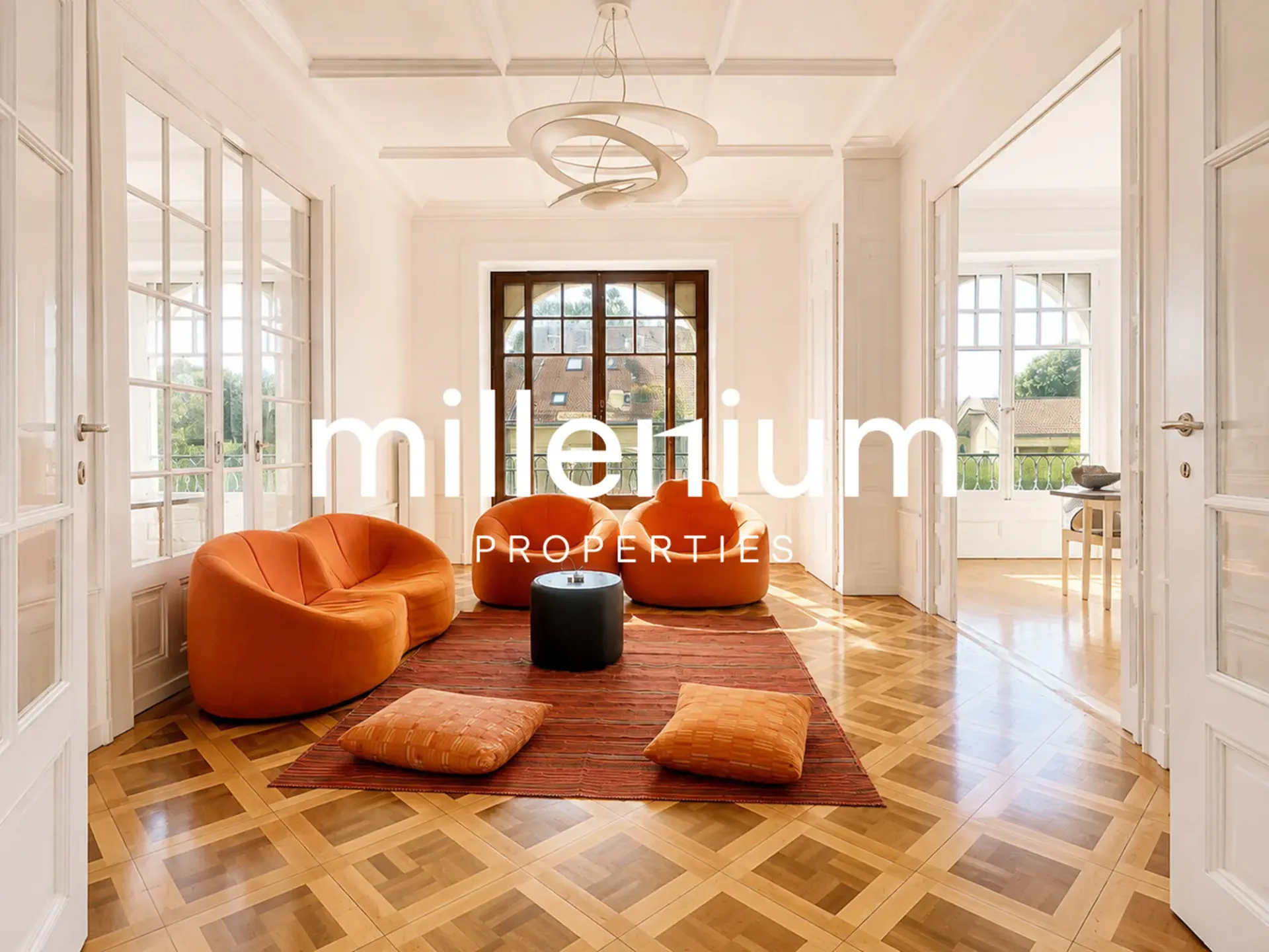 Superb furnished apartment with exceptional view of the Pearl of the Lake