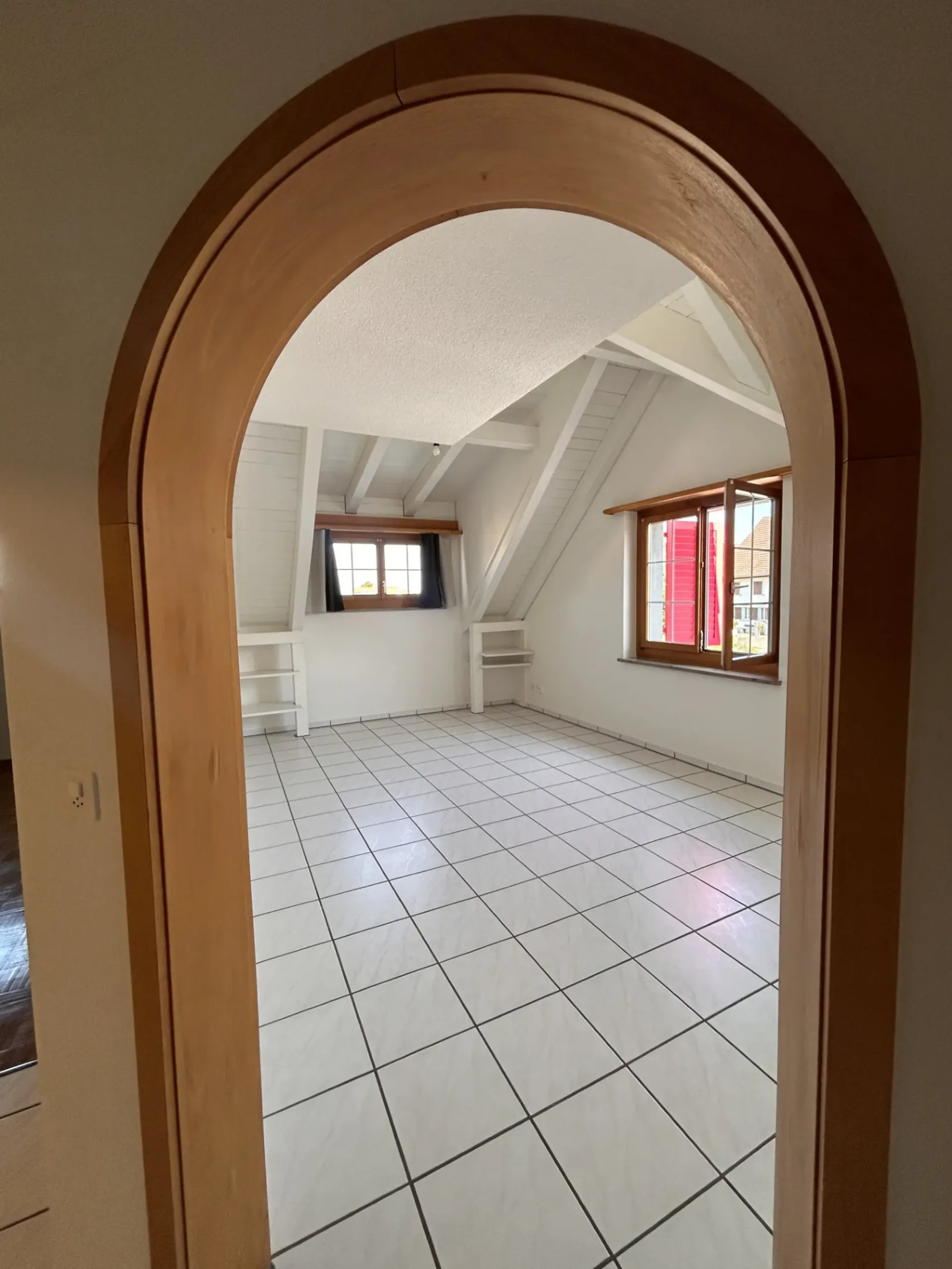 Helle 2.5-Zimmer-Wohnung in Fehraltorf