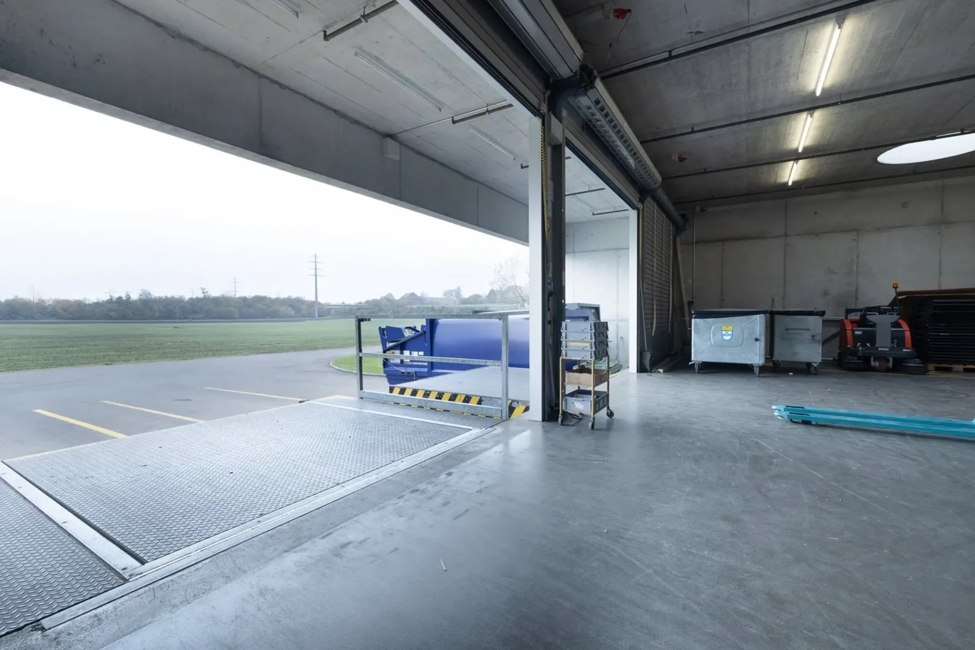 Gewerbe- und Industriefläche in Rotkreuz – sofort verfügbar