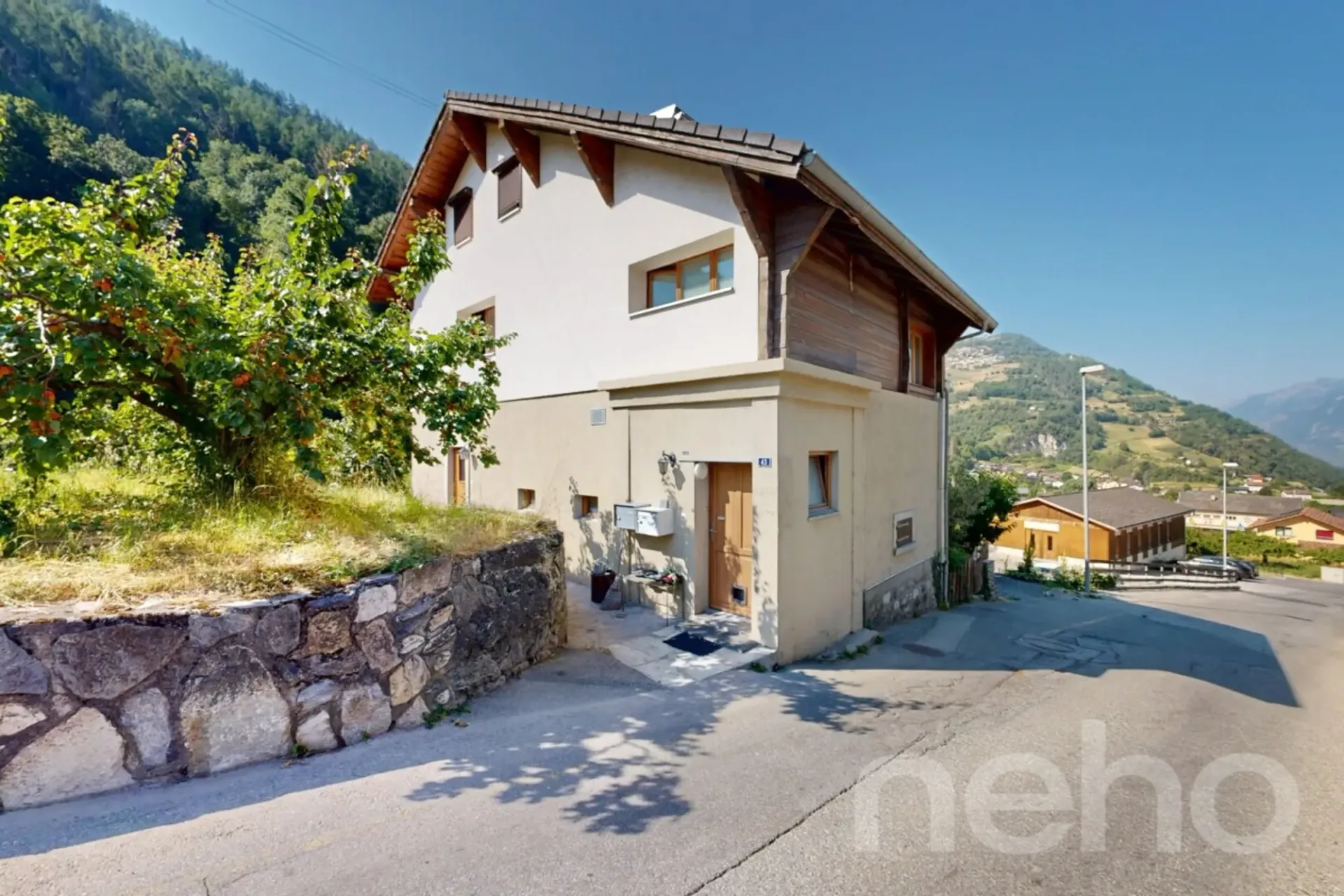 Charmantes Doppelhaus 4 renoviert im Herzen von Baar (Nendaz)