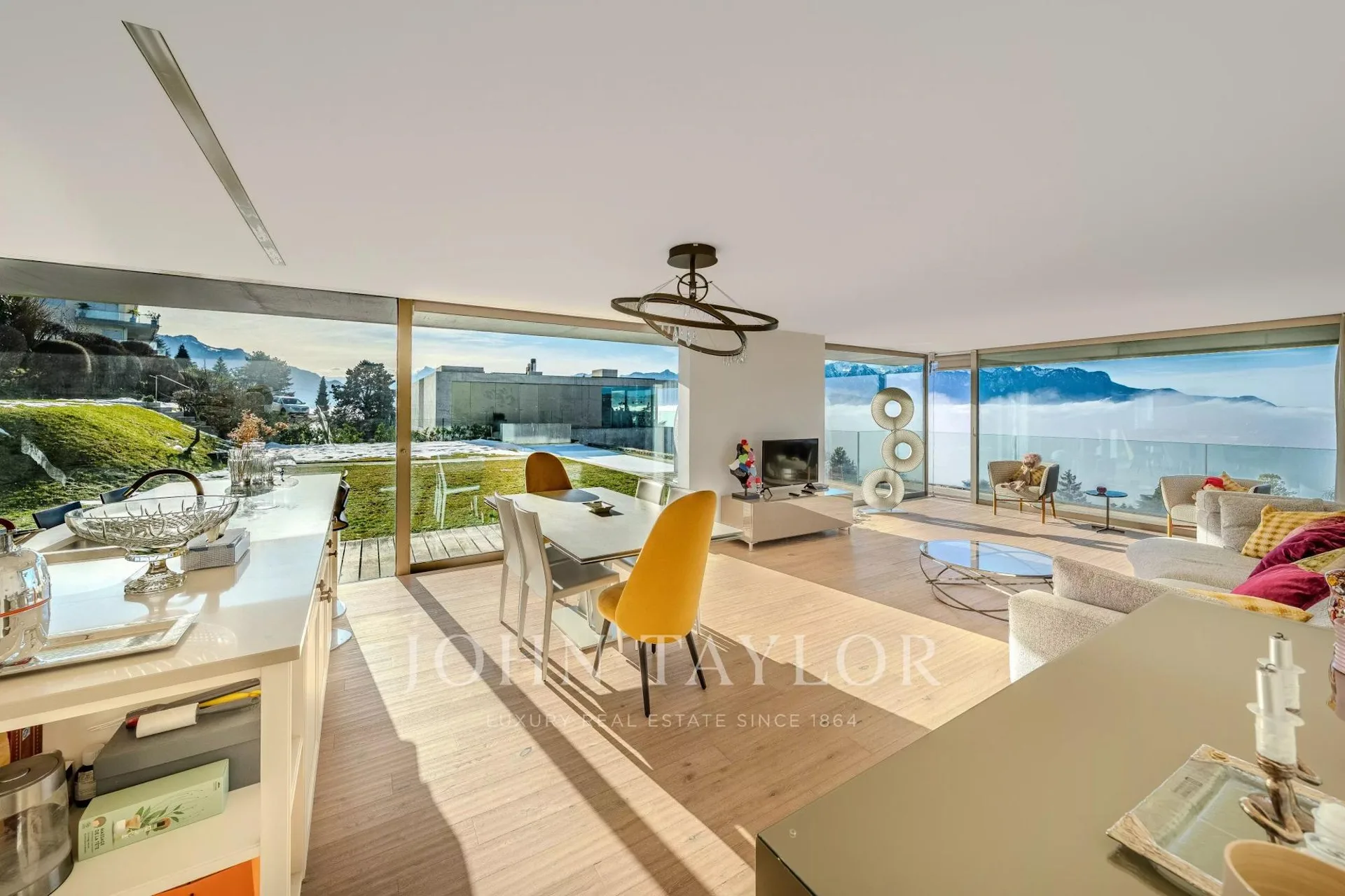 Exceptionnel 4.5 pièces contemporain avec vue panoramique sur le lac