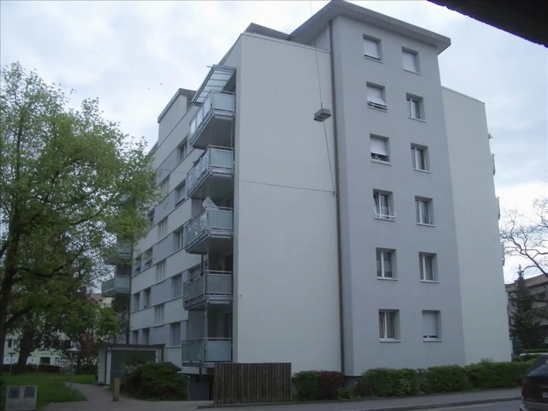 MIETEN OHNE KAUTION - Nähe Neuweilerplatz!