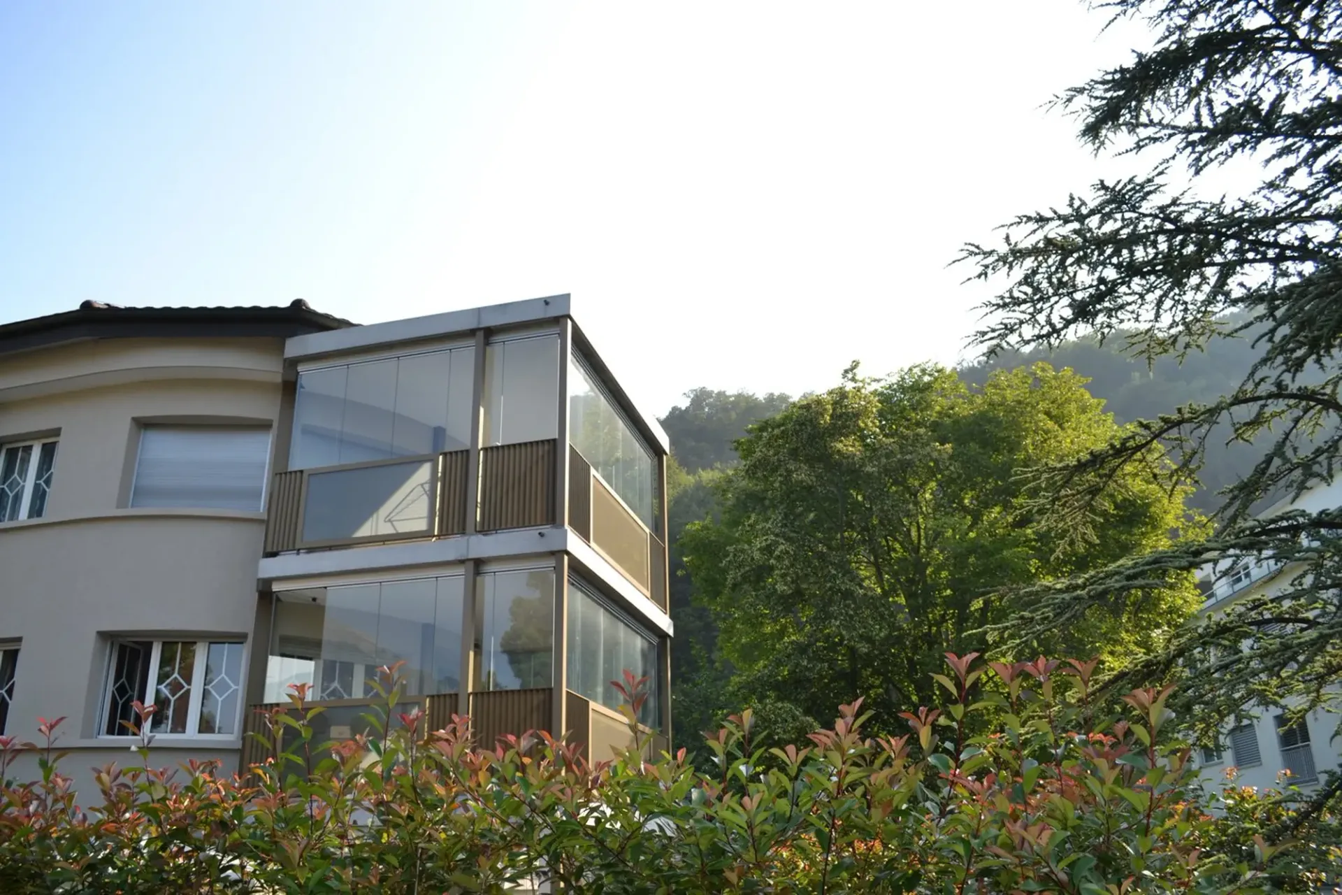 Appartement charmant, ensoleillé et lumineux de 3 pièces avec jardin d'hiver à louer