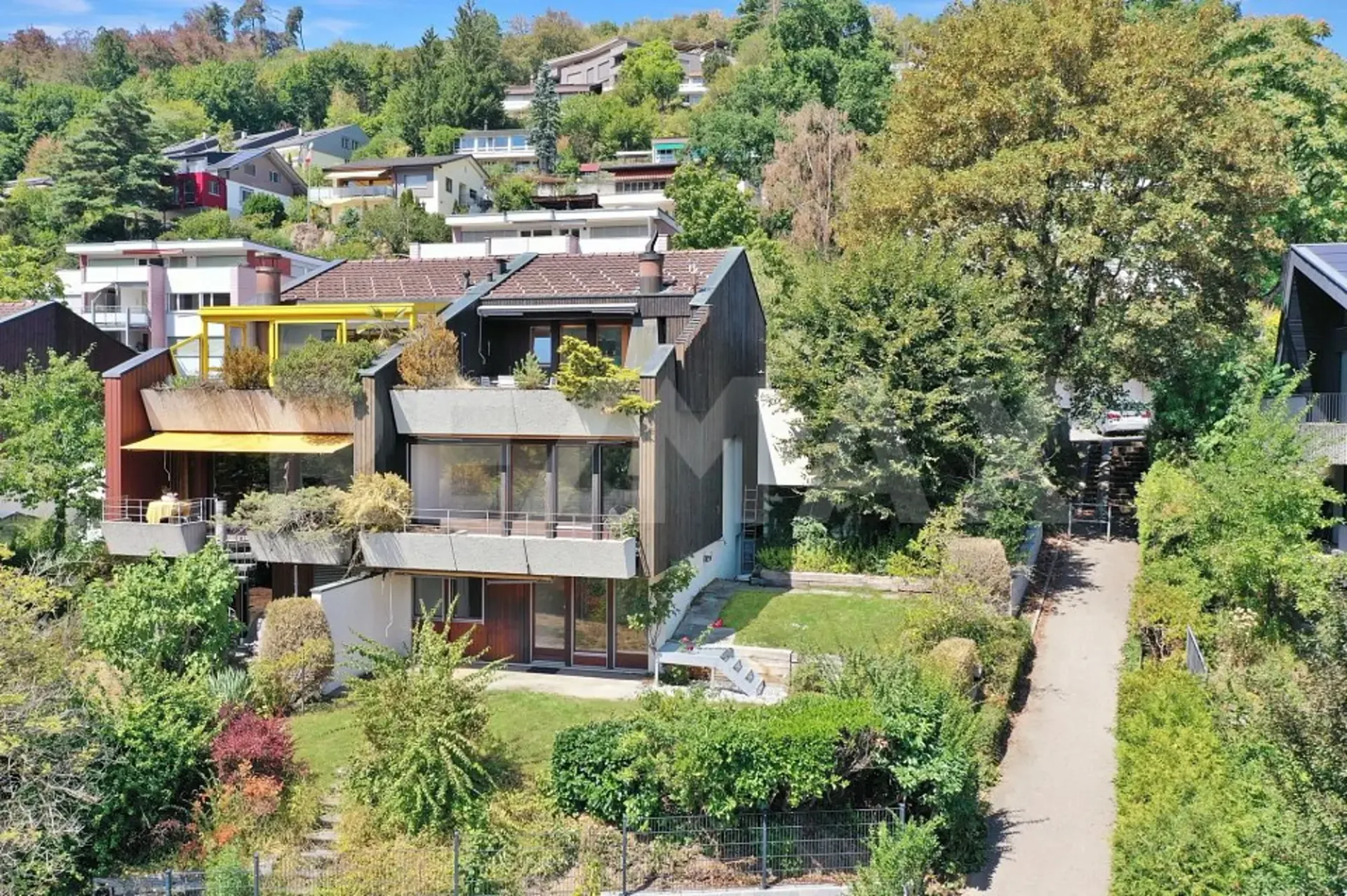 5.5-Zimmer-Einfamilienhaus mit traumhafter Aussicht und grosszügiger Terrasse in Kehrsatz