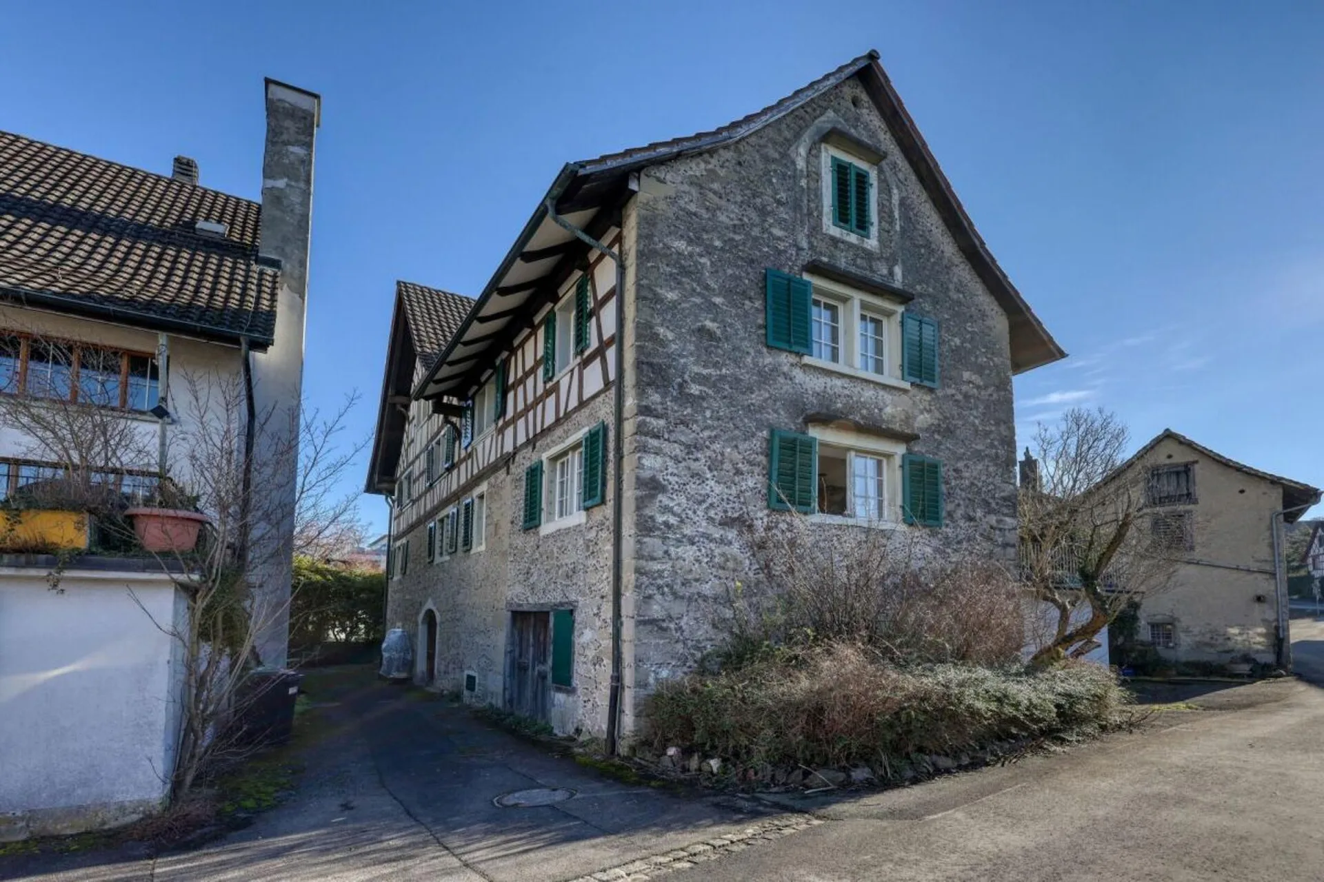 Historisches Wohnhaus mit Entwicklungsmöglichkeiten