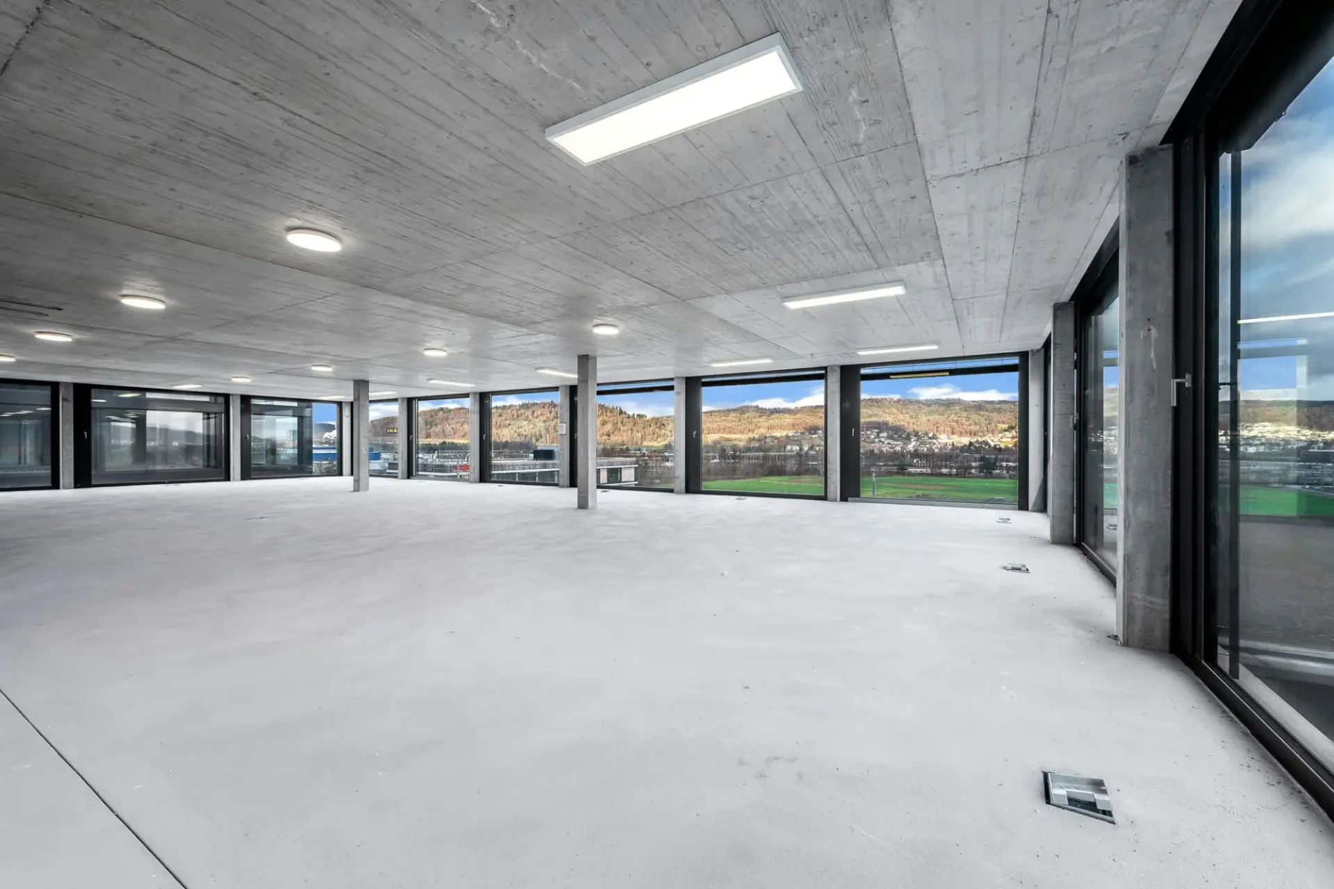 Moderne Büro-/Praxisflächen an zentraler Lage