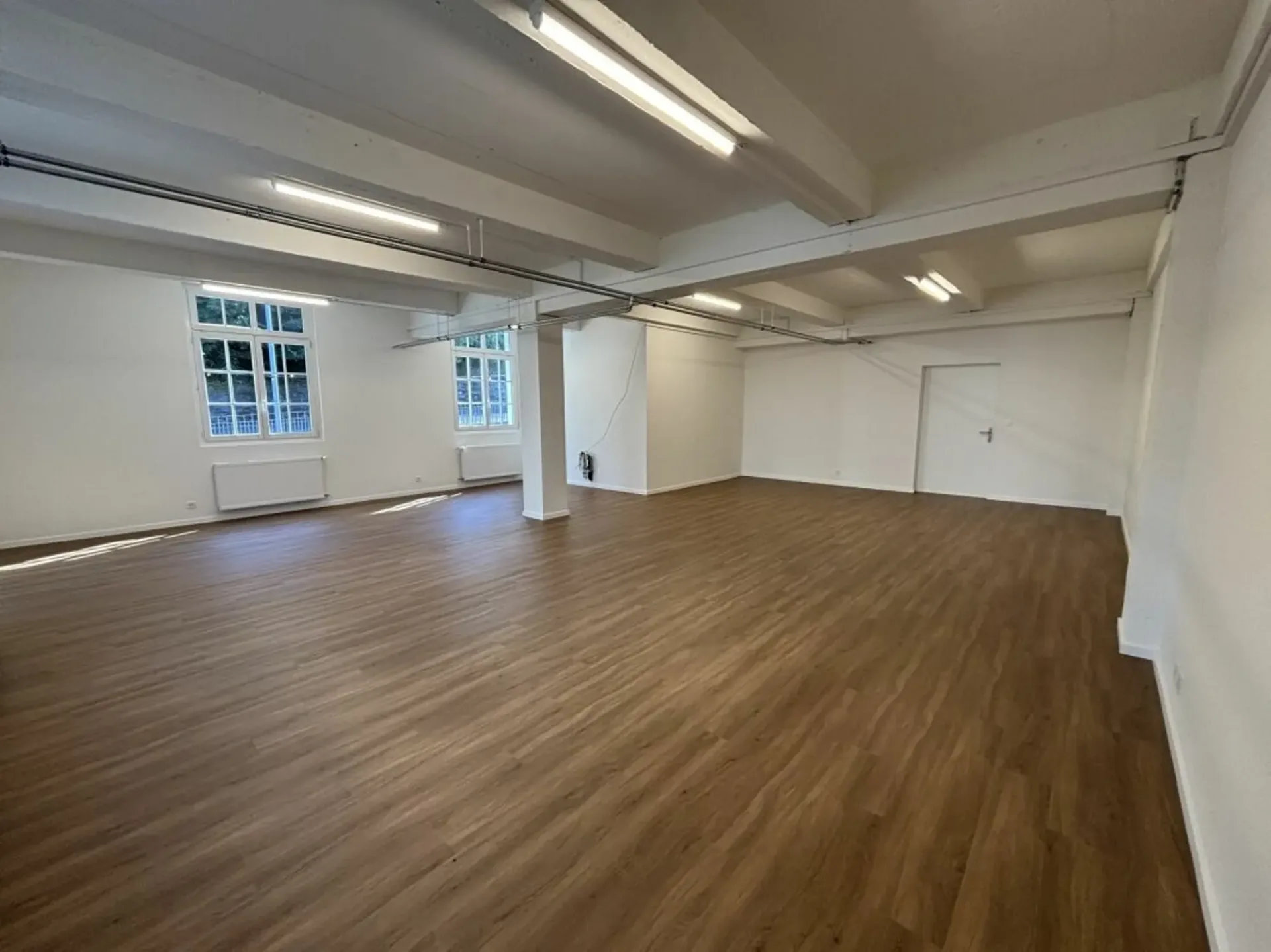 Emplacement Premium: Büro von 83 m2 renoviert im Herzen von Flon!