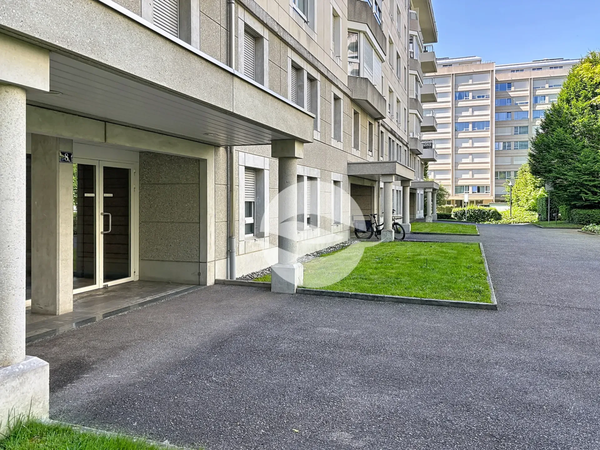 Geräumige 5.5-Zimmer-Wohnung möbliert, zwei Schritte vom Palais des Nations entfernt
