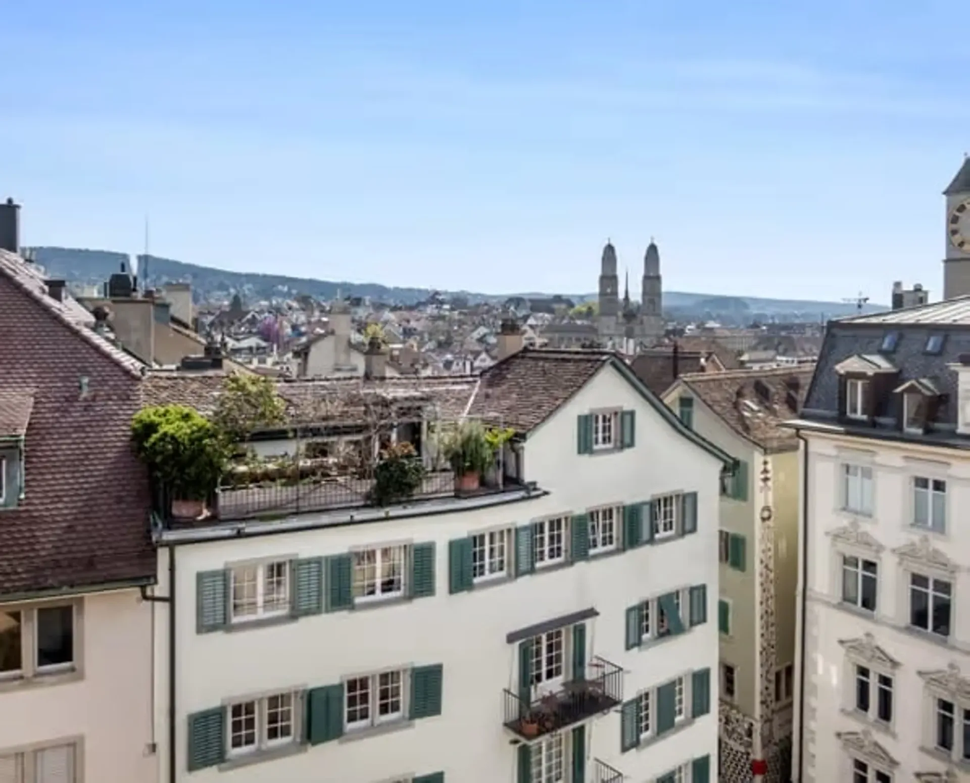 Charming 3-room apartment with balcony in the old town of Zurich
