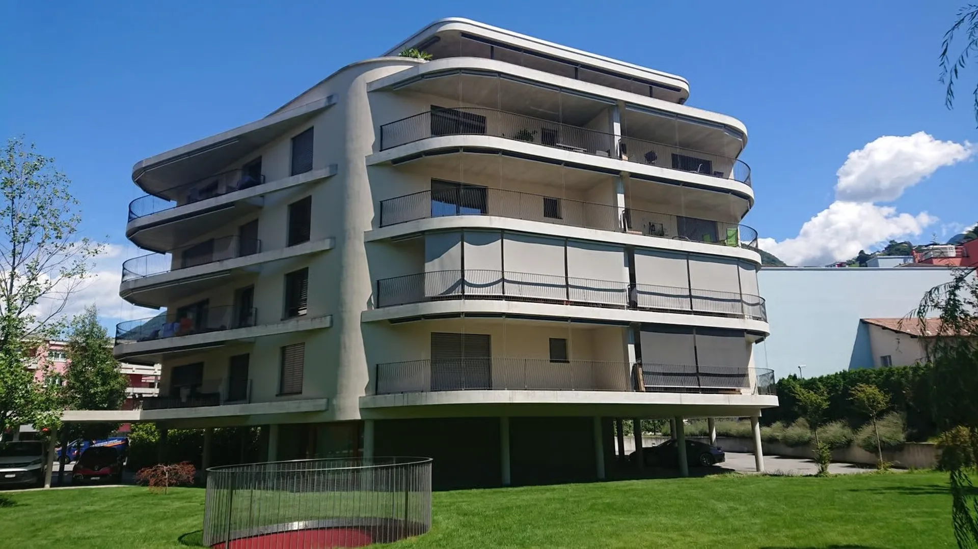External parking in central Giubiasco