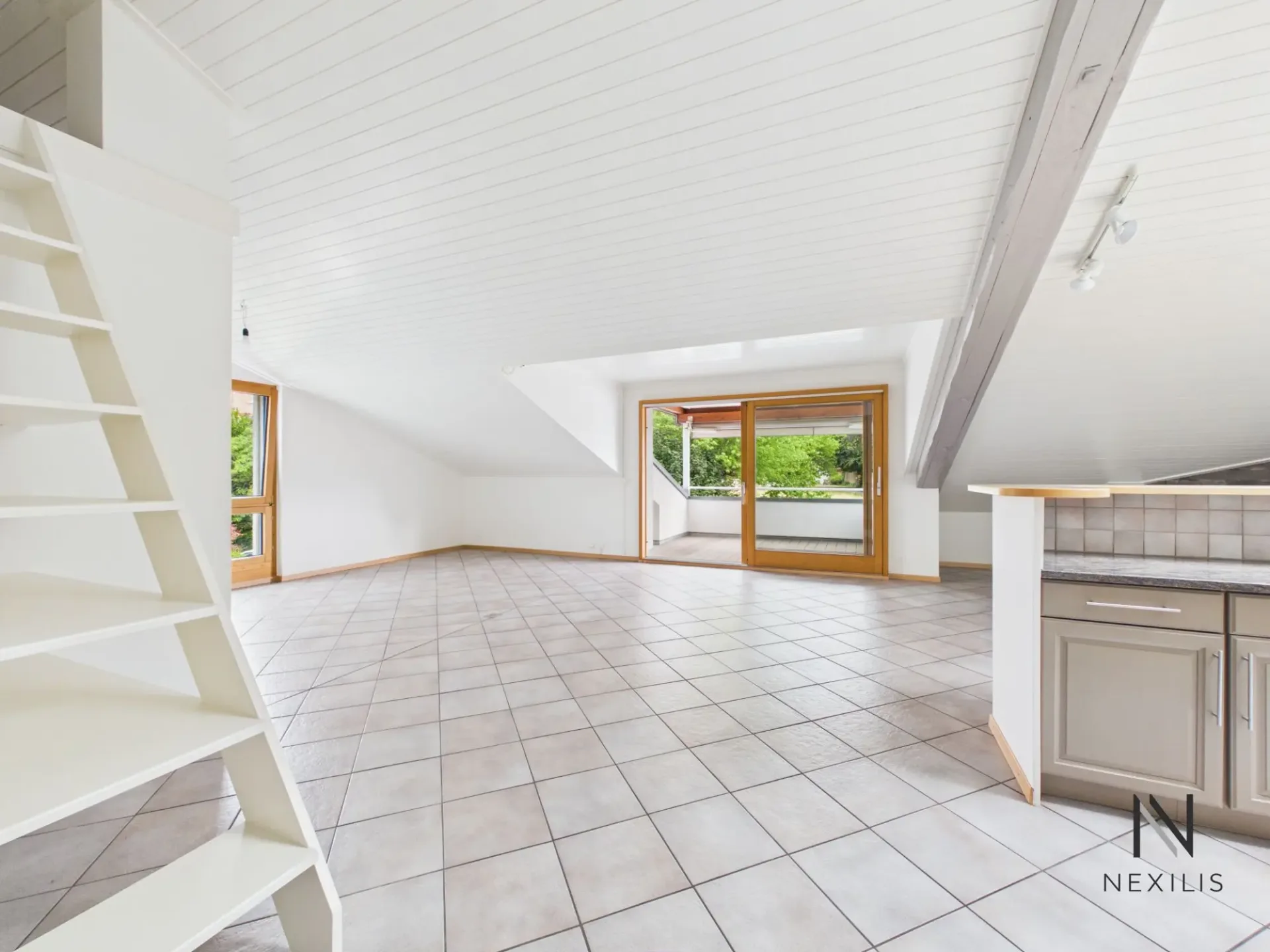 Helles 3.5-Zimmer-Wohnung mit Potenzial für 4.5 Zimmer