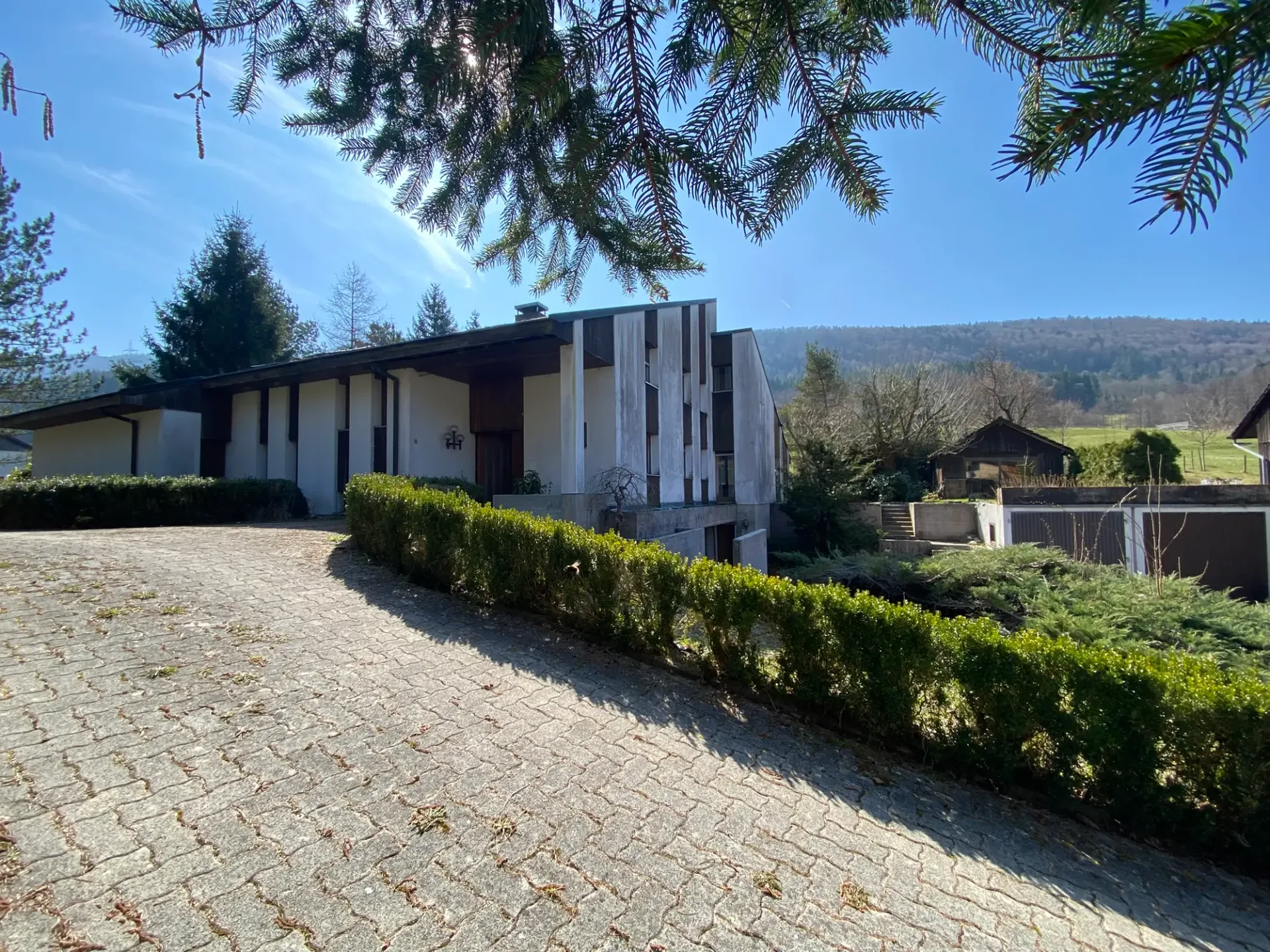 Villa, Soulce - 1195000