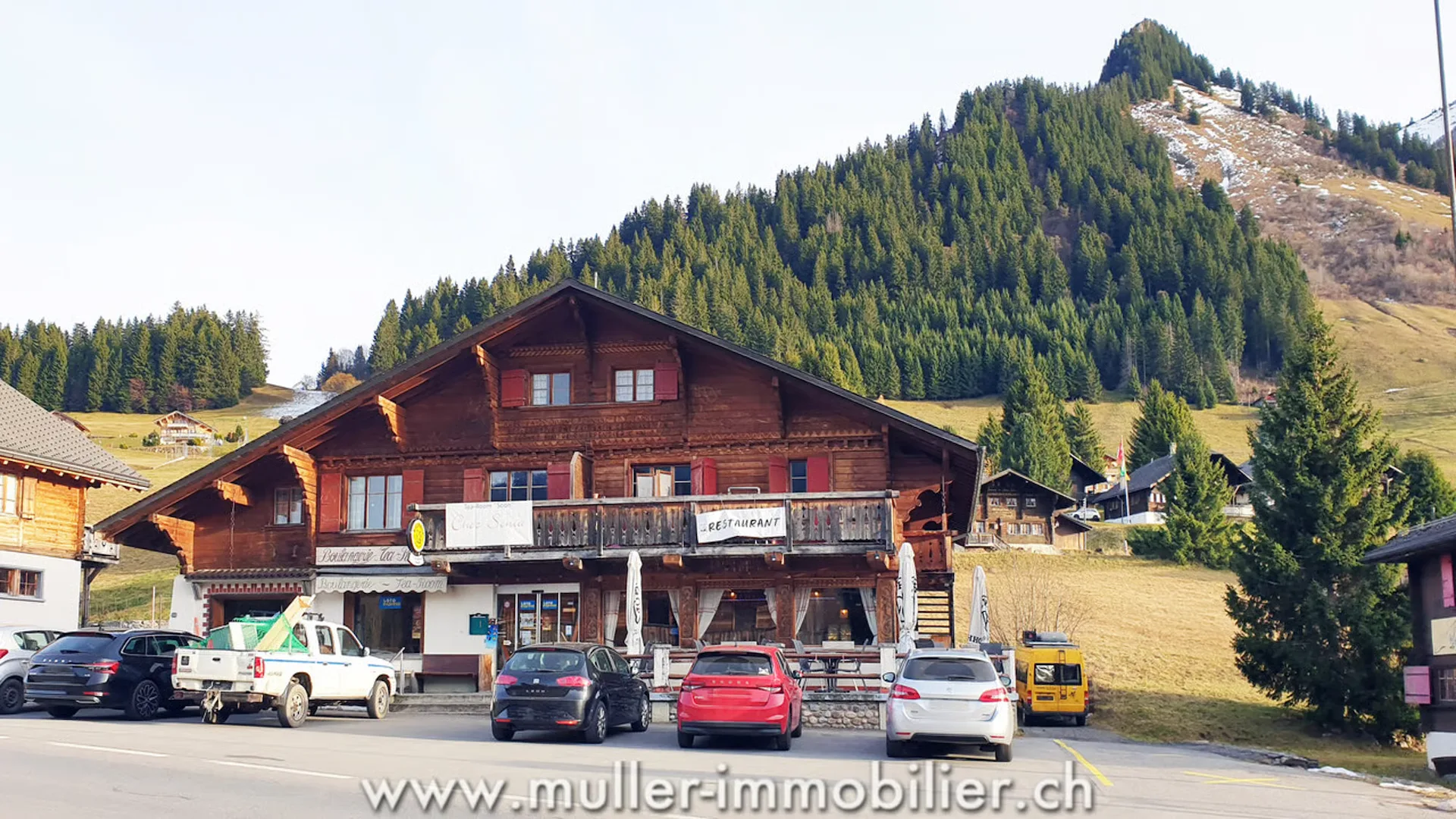 Großes Chalet in Les Mosses mit Apartments und Tea-Room
