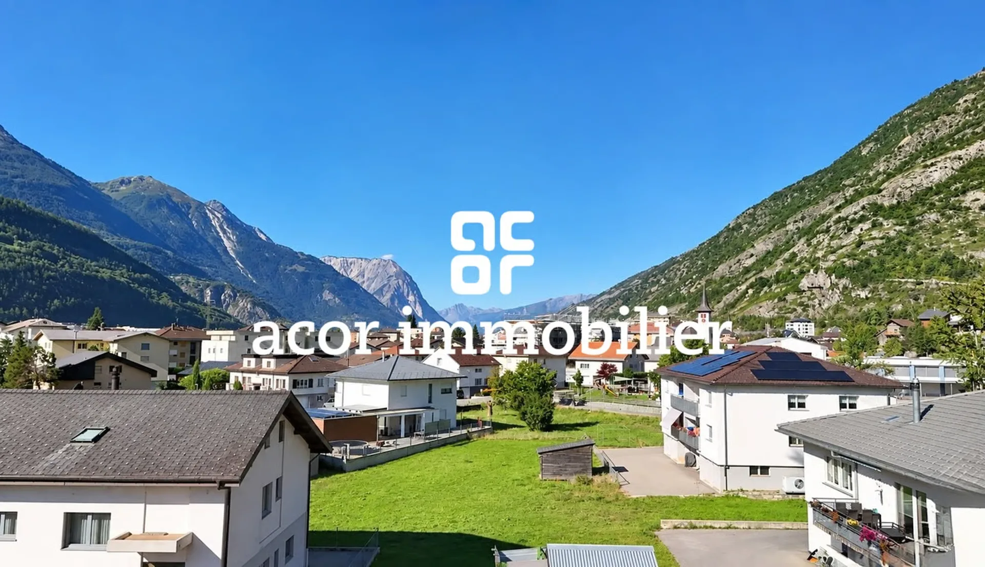 STEG - NUOVO - ATTIQUE 4,5 LOCALI - 116 M² - VISTA LIBERA SULLE ALPI