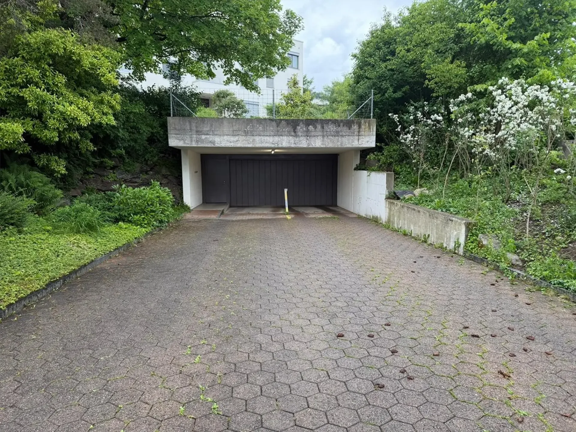 Autoeinstellplätze in Adliswil zu vermieten