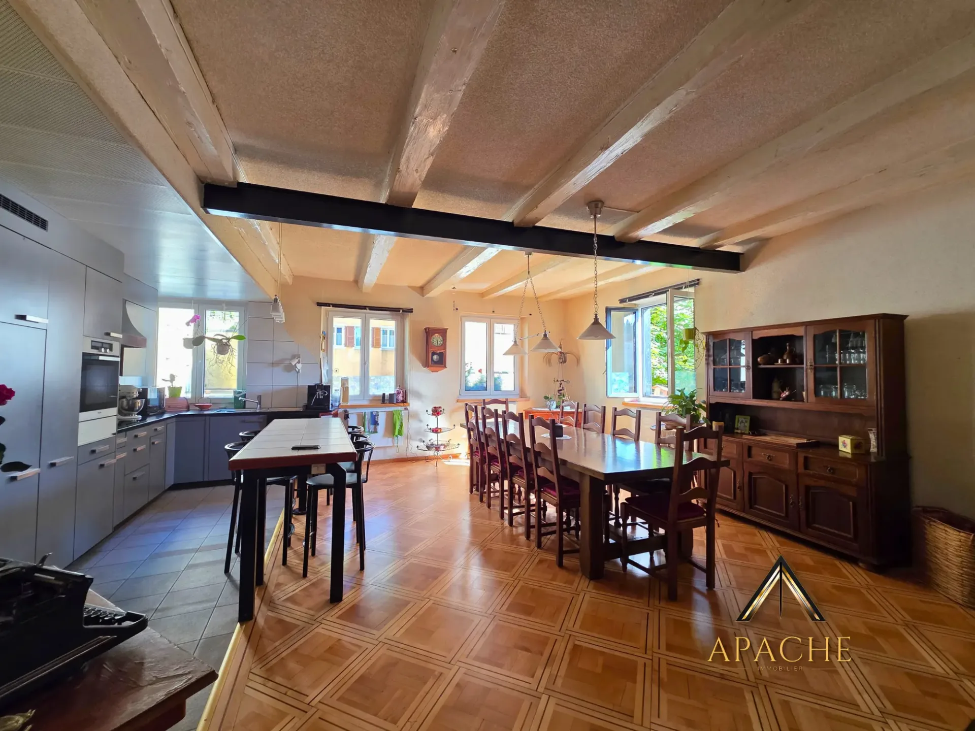 Ein Apartment mit Charakter und großzügigen Räumen