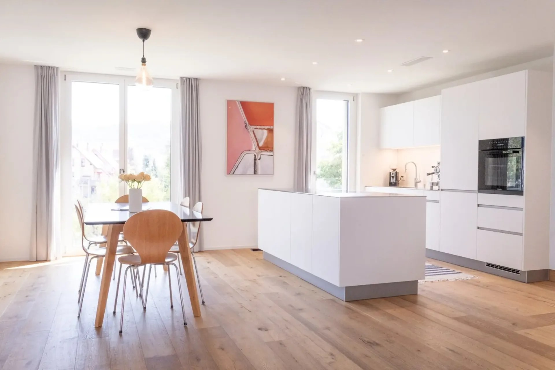 Bright 4.5-room apartment with balcony and Minergie standard in Wetzikon