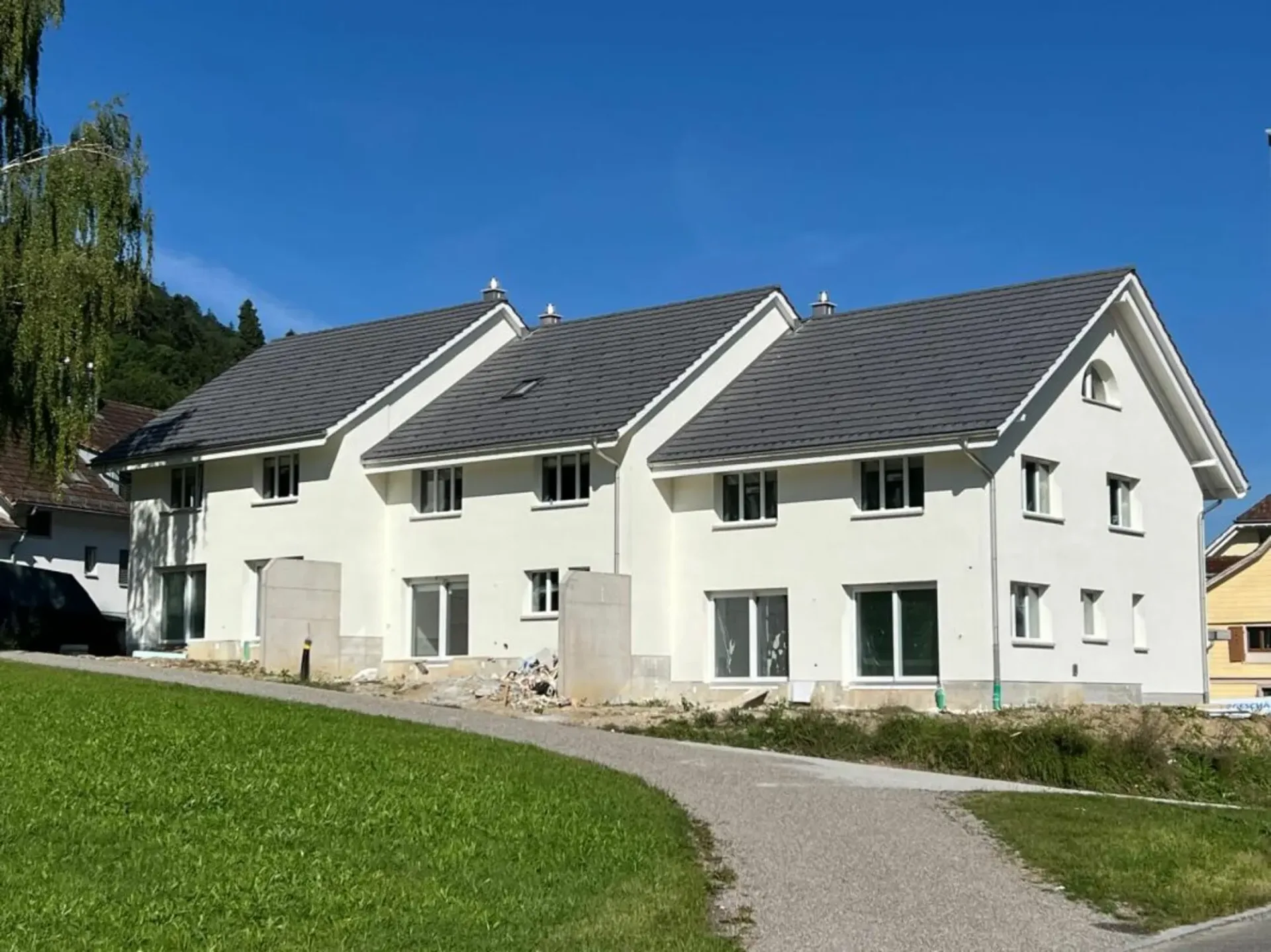 Zu verkaufen in 8362 Itaslen bei Balterswil, neues 5½ Zi.-EFH, an unverbaubarer Lage angrenzend an Landwirtschaftszone, mit Weitsicht auf Wiese !