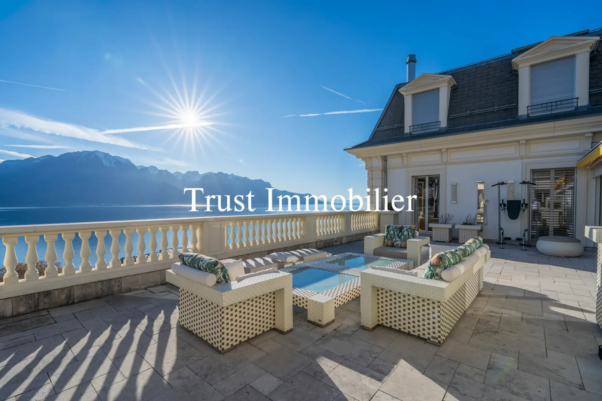 5002. Penthouse d'exception au coeur de Montreux