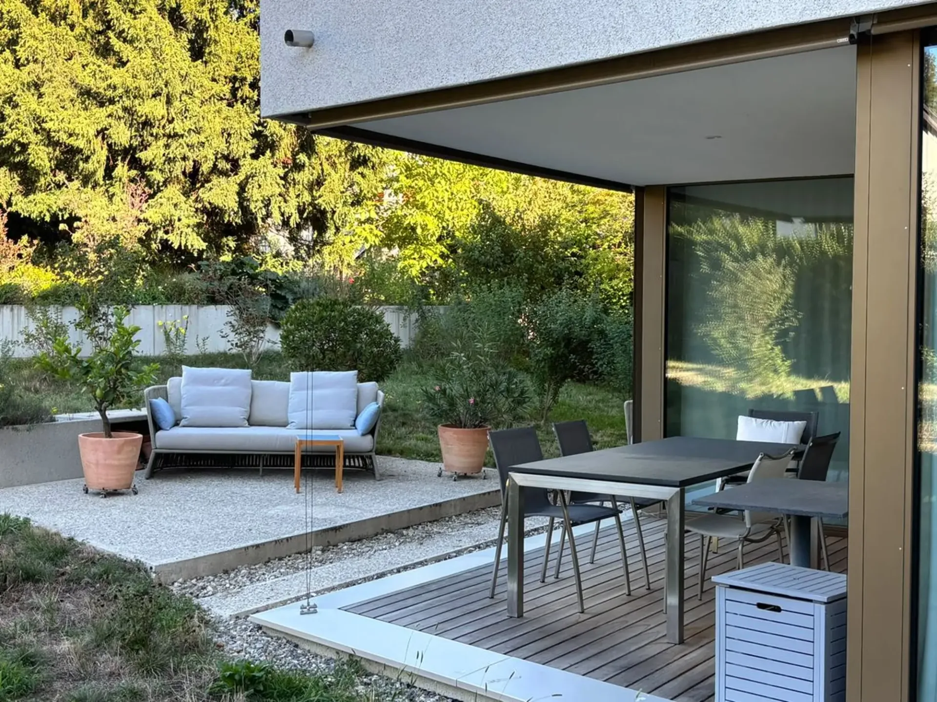 Modern mit Garten und Minergie-Zertifikat
