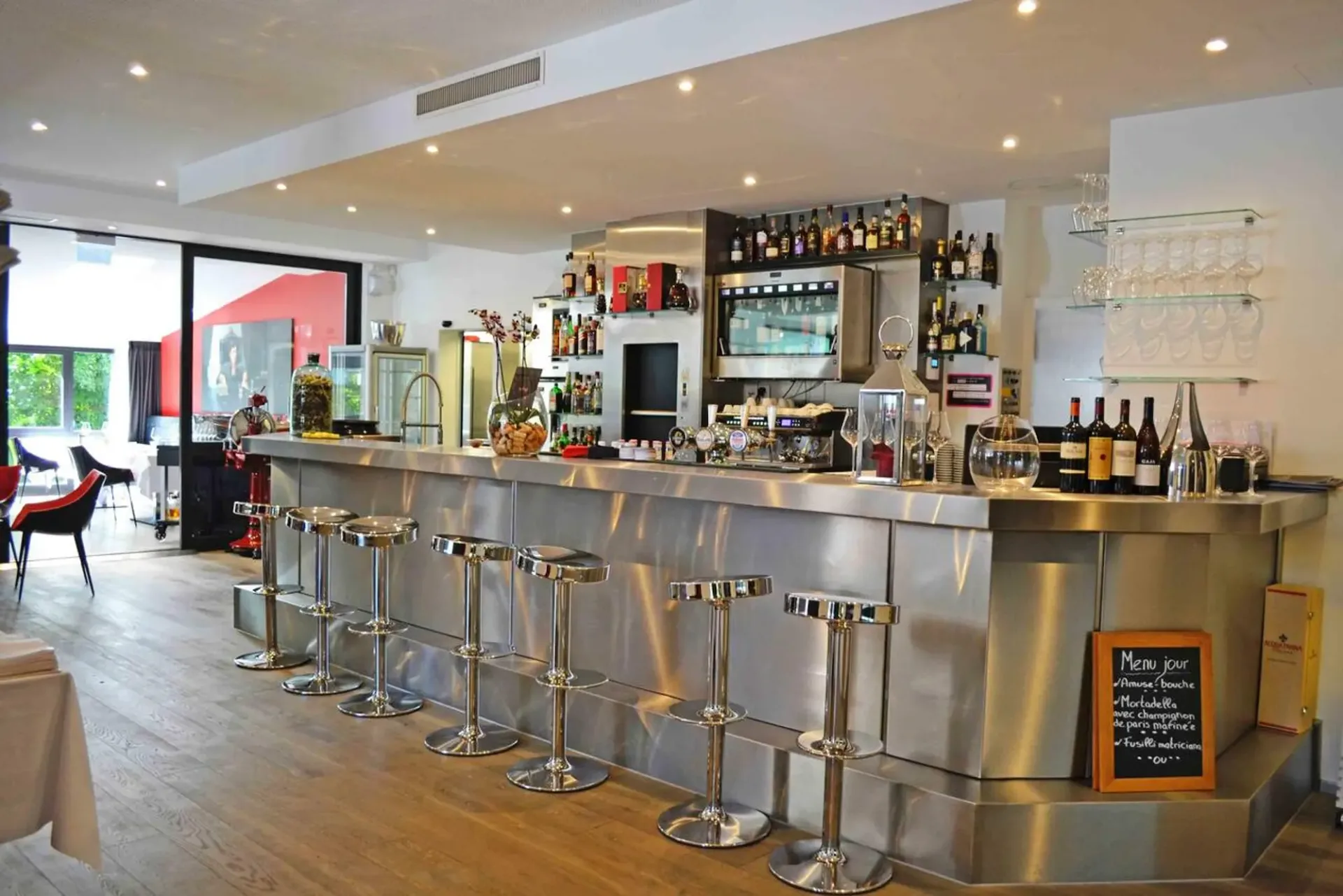 À louer magnifique restaurant de 295 m2 à Villars-sur-Glâne
