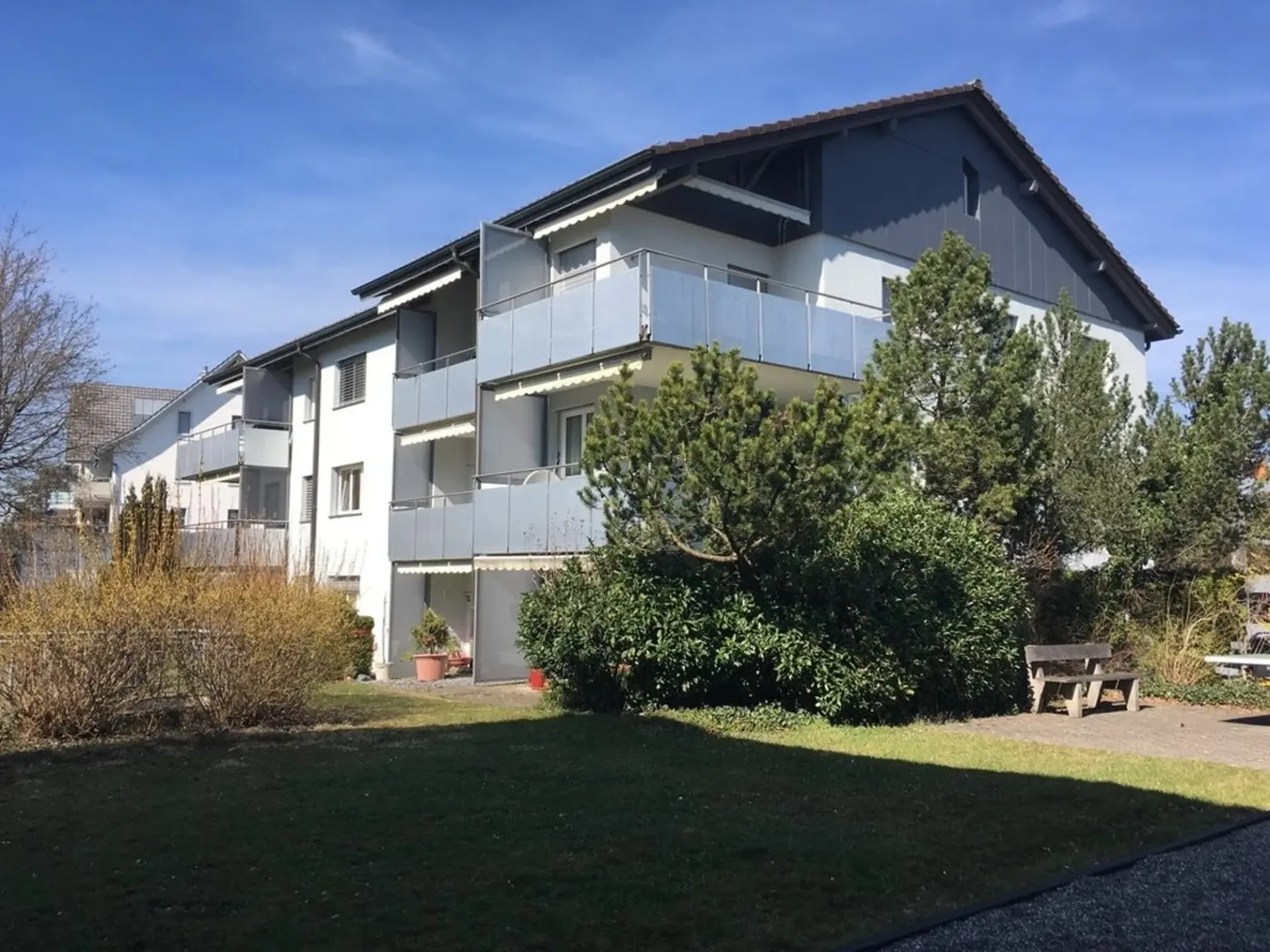 Charming 2.5-room apartment in Fehraltorf