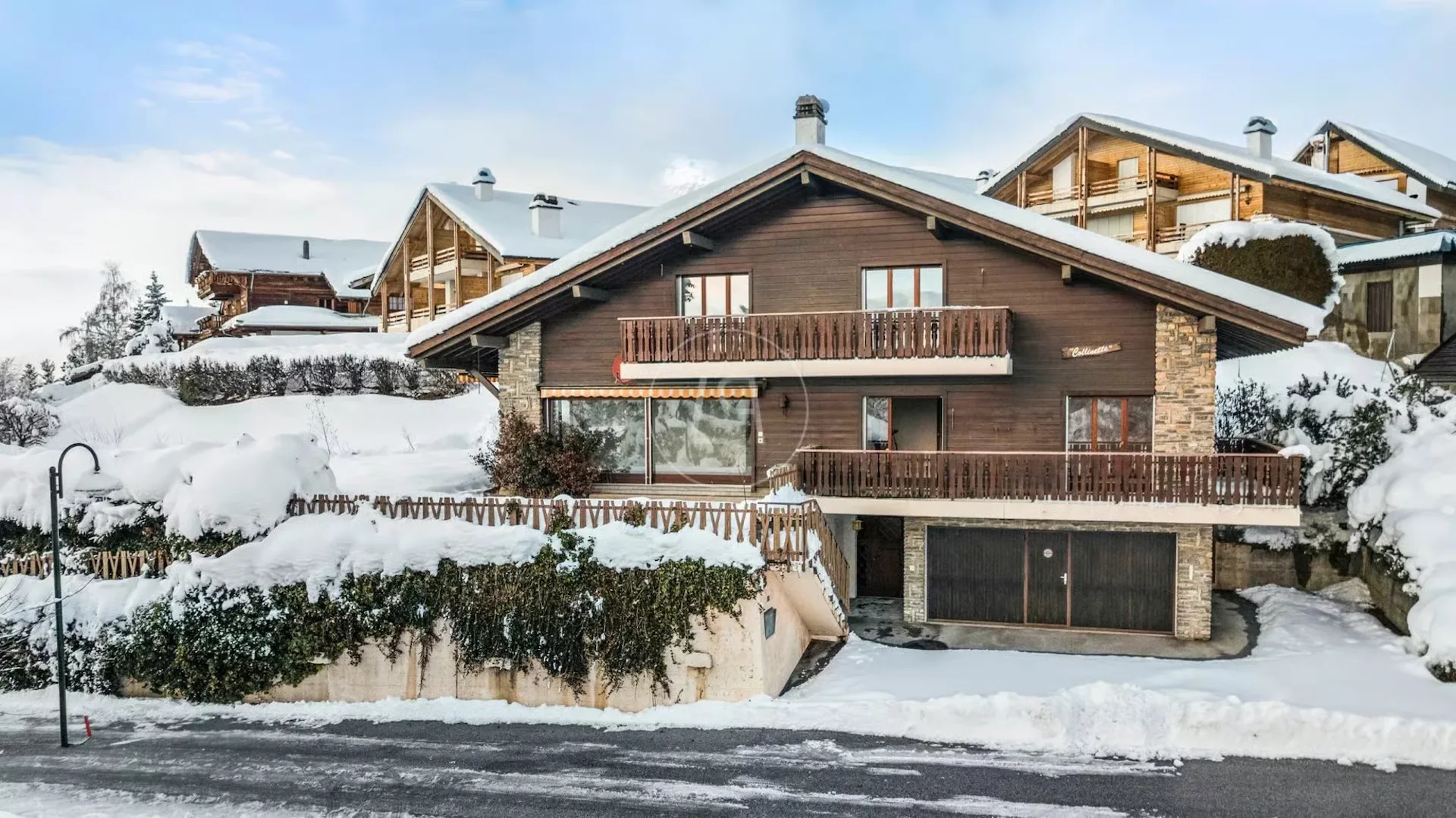 Chalet with Alpine views and exceptional potential