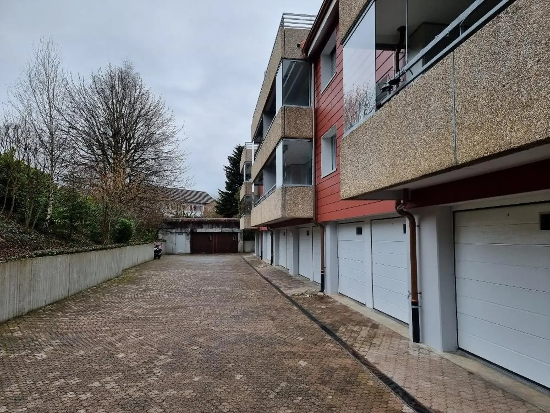Garagenbox in Ettingen
