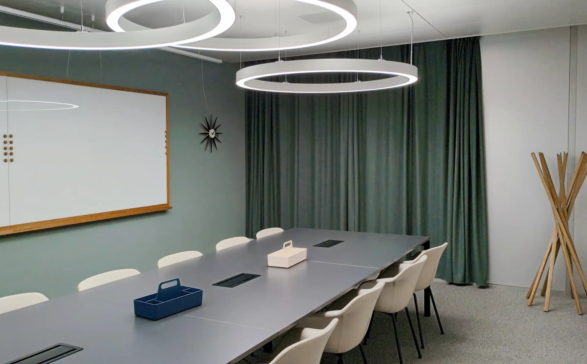 Büro für 4 Personen bei Spaces Quartier de l'Étang